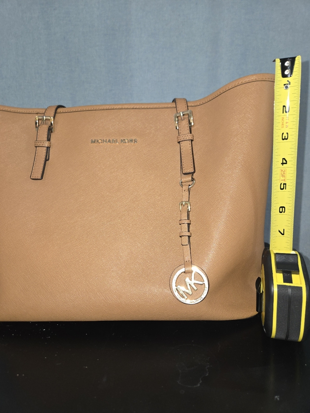 Michael Kors Purse - Picture 10 of 10